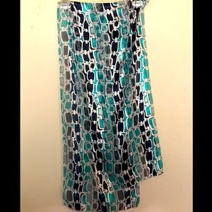 Chain link design Scarf